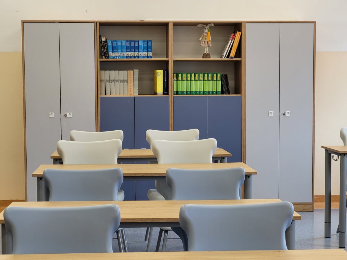 Kolorowa metamorfoza w Szkole Podstawowej w Łącku